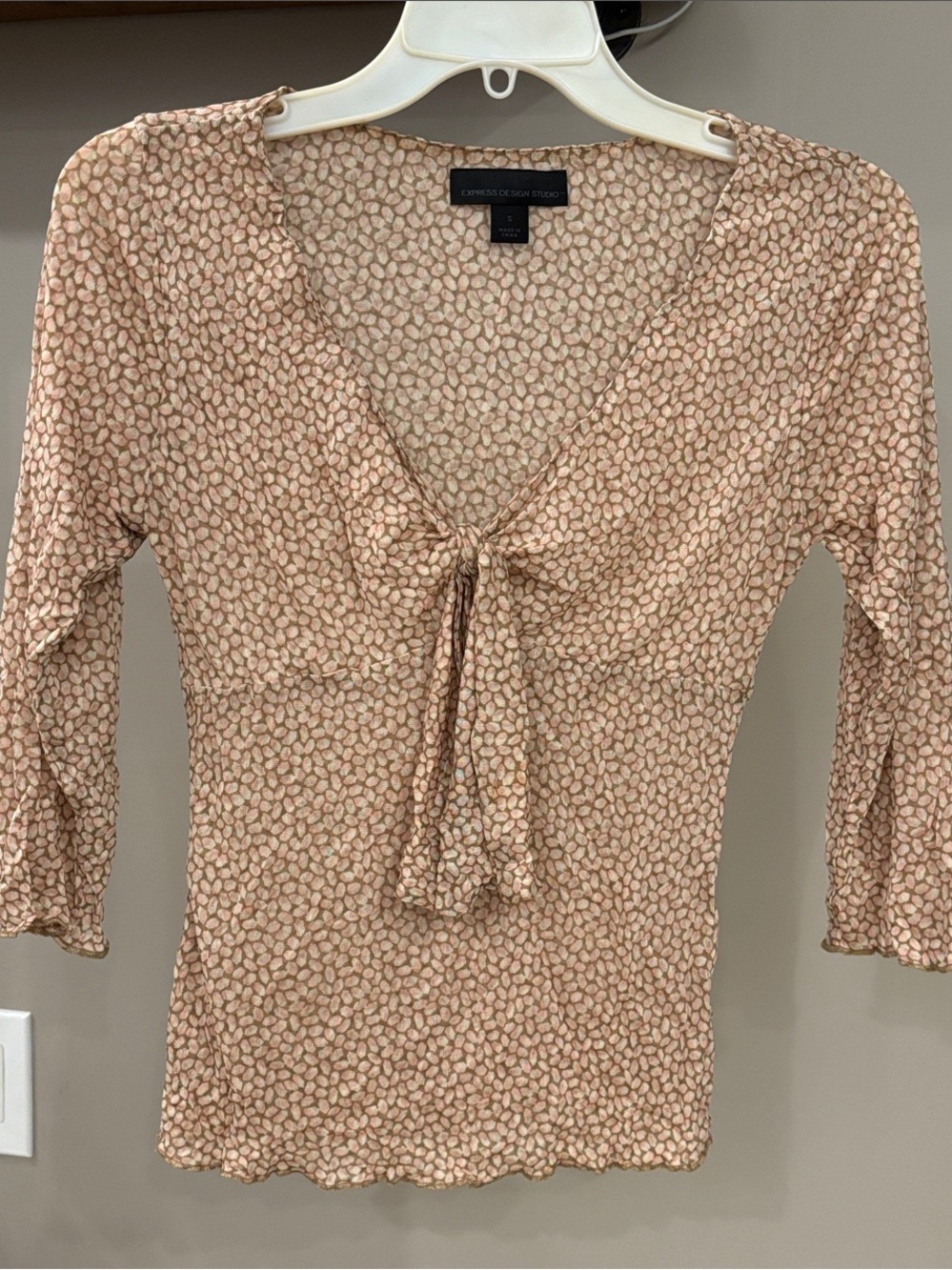 Y2K Express Design Studio 100% Silk Tie Front Blouse Top Size Small